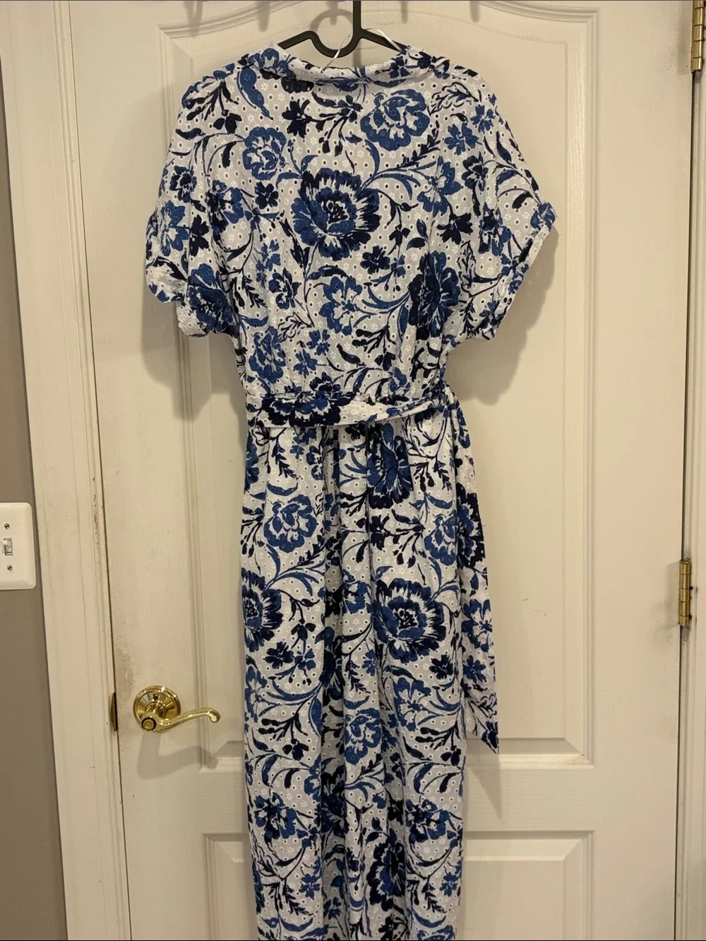 Zara White and Blue Floral Belted Midi Dress - Picture 4 of 6